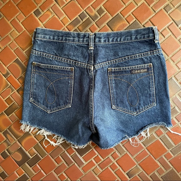 Vintage Calvin Klein cut off shorts - Picture 4 of 6